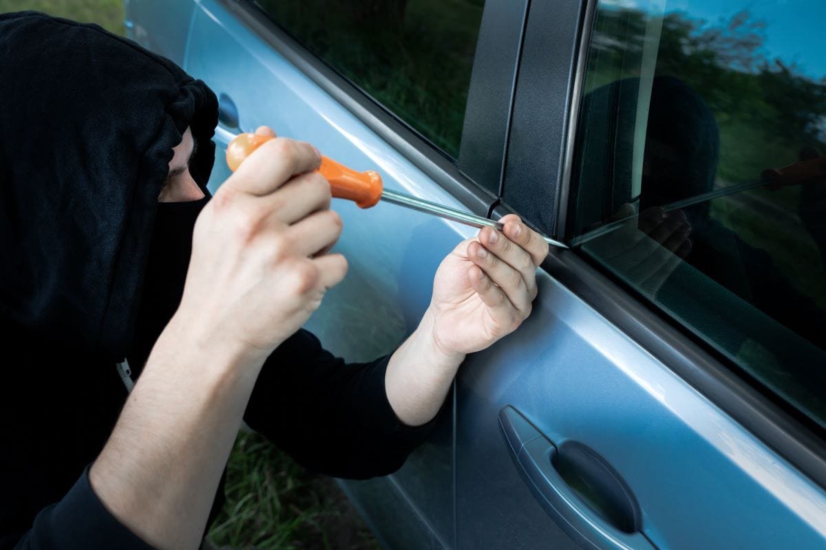 Cuánto te debe pagar el seguro por un coche robado